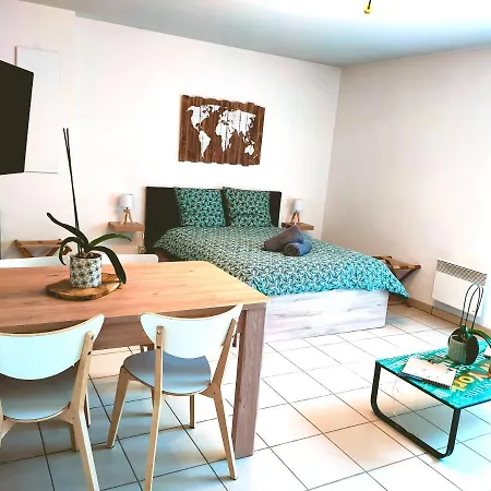 • Superbe 2 à 4 Personnes De 33m² En Rez-de-chaussée • * Toulouse
